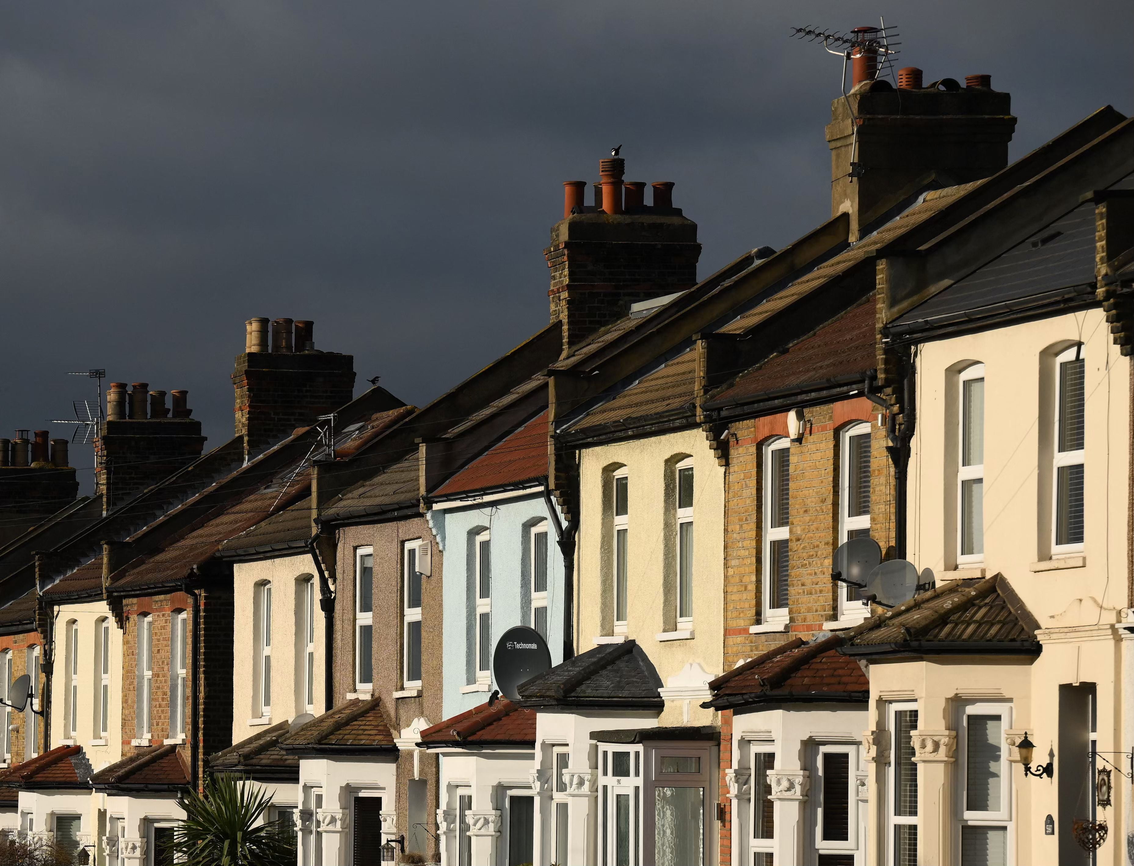 Across Britain, the average asking price for a home in August is £364,999