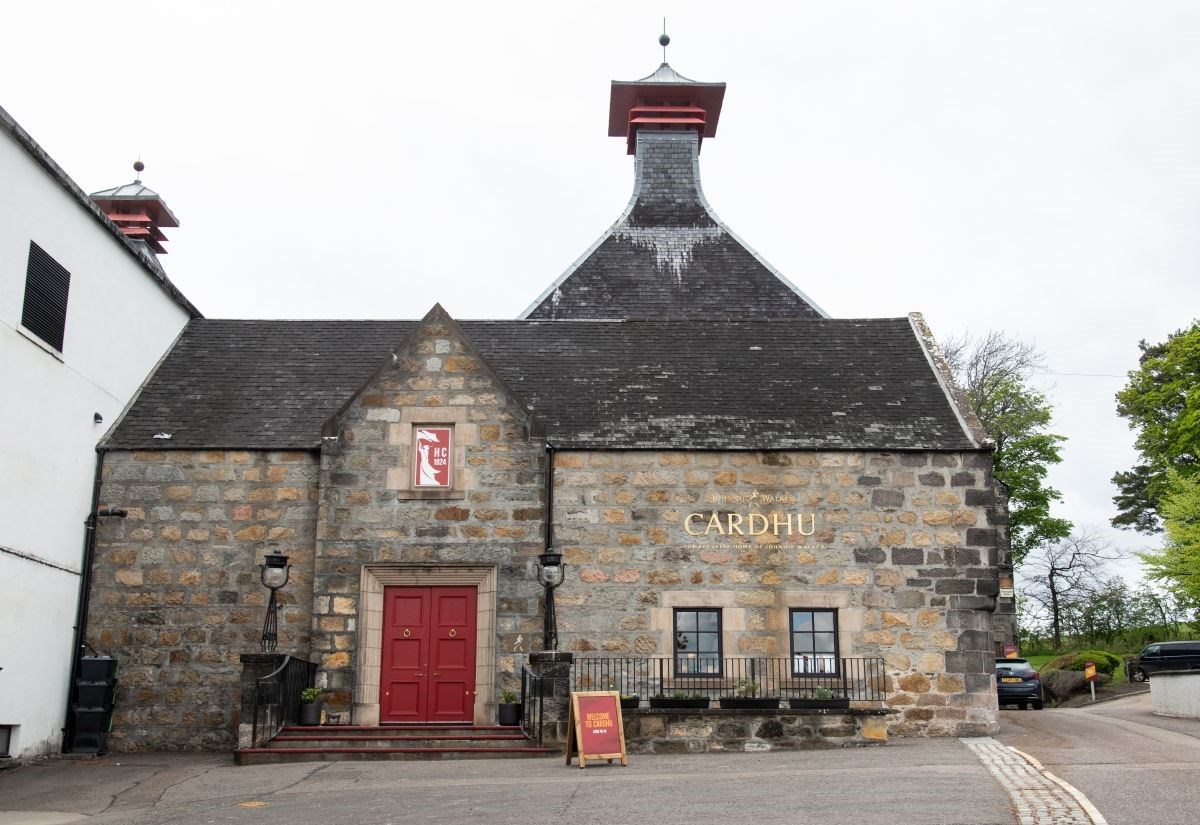 Moray distillery jobs under threat as GMB Scotland accuses Diageo of 'sham' redundancy consultation