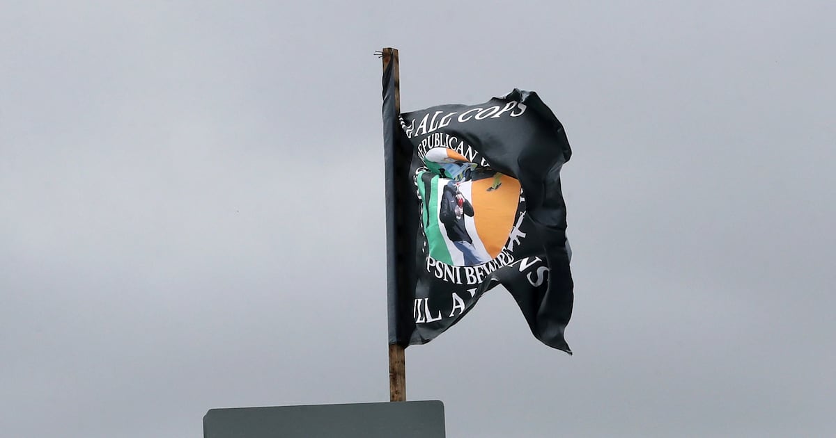 Flag urging killing of police and Protestants erected beside Derry republican bonfire – The Irish News