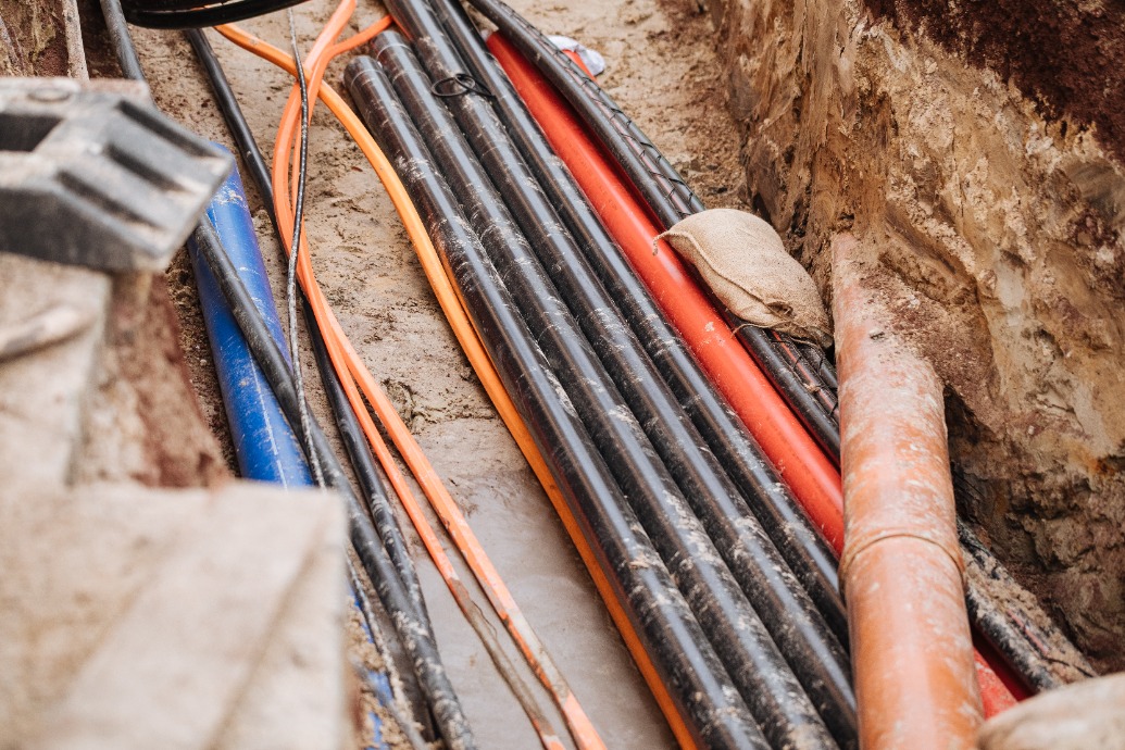 National Grid reach cabling milestone