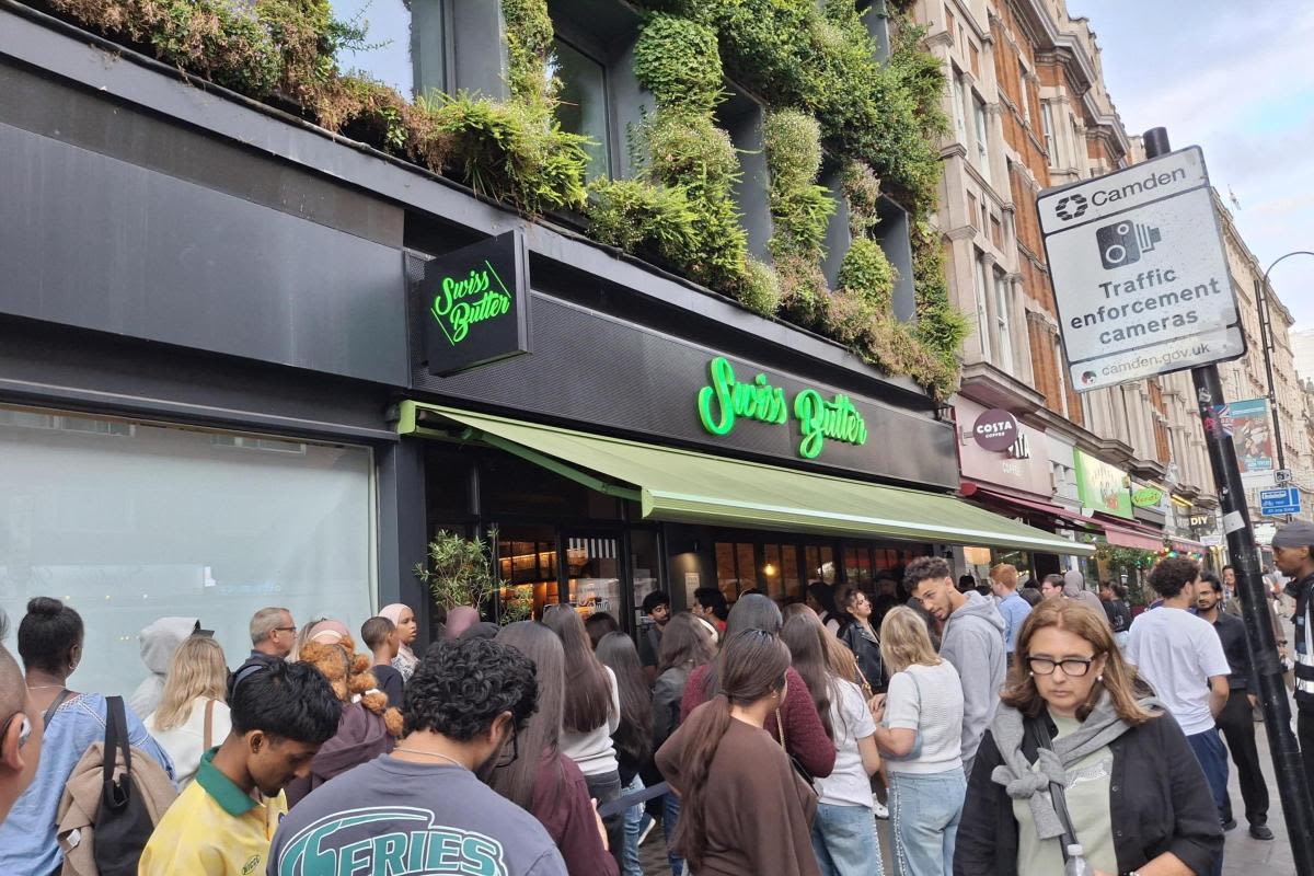 Why people are queuing for up to an hour outside this London restaurant