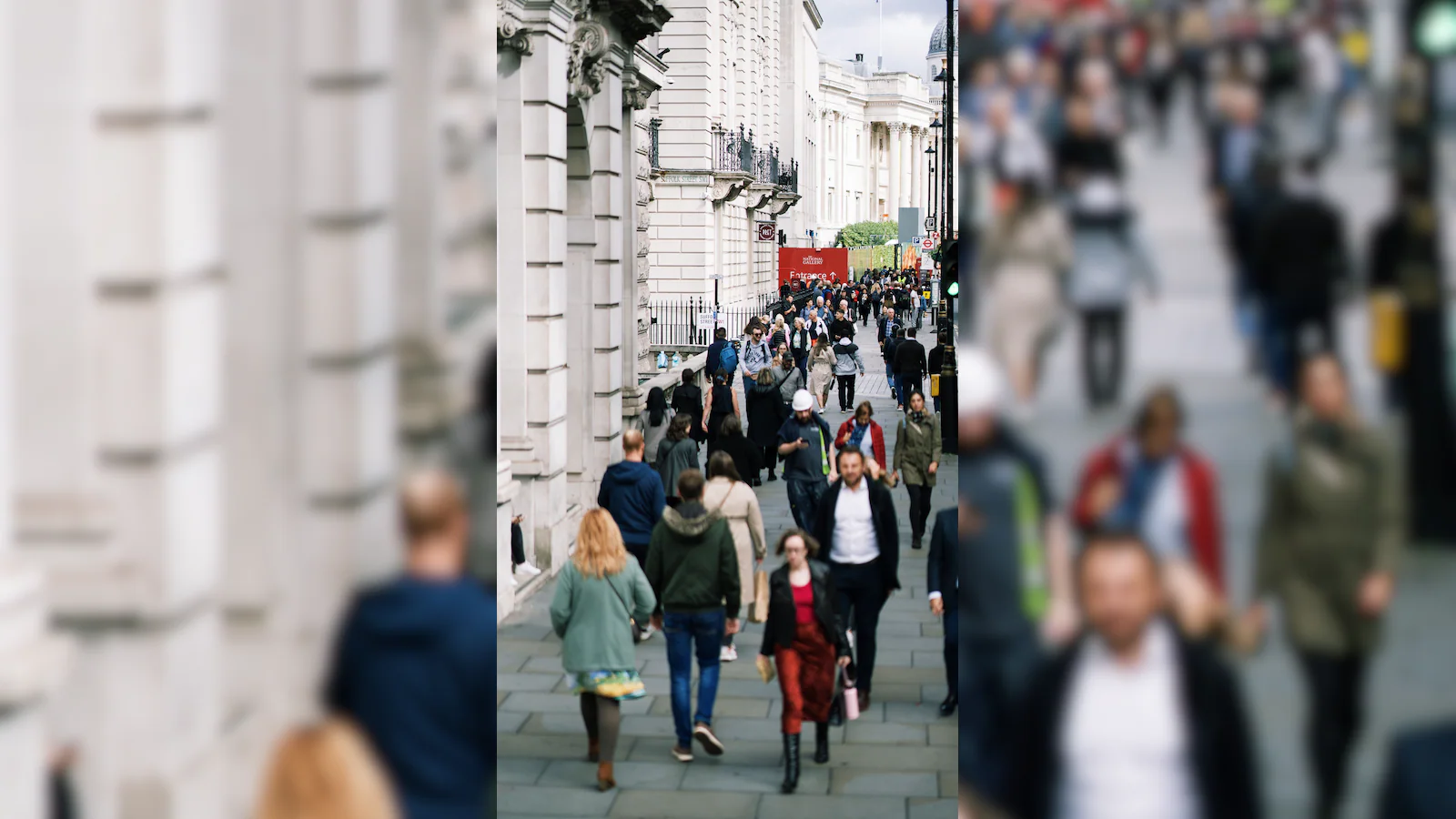 100,000 Pounds Is No Longer Considered A High Salary In London. Here's What Counts As 'Rich' Now