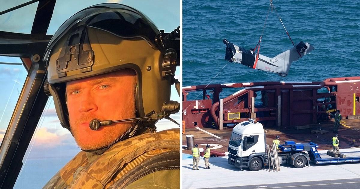 Navy pilot killed in helicopter crash after engines switched off | News UK