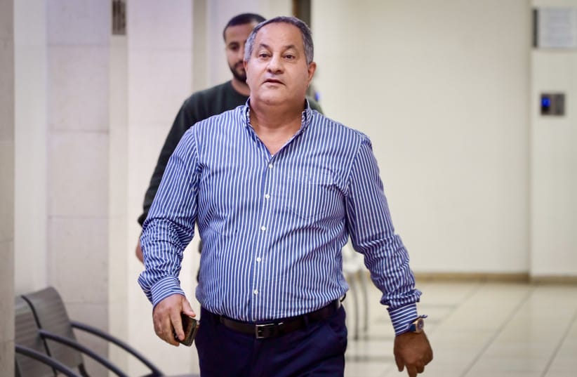 Histadrut chairman Arnon Bar David's insurance agent Ezra Gabay arrives to the RIshon le Tzion court, December 14, 2025.