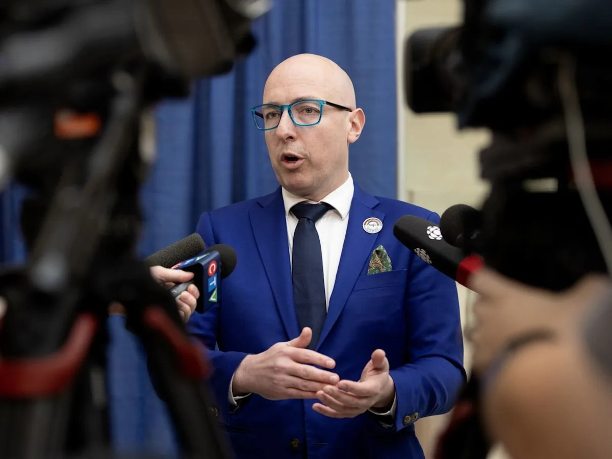 'Words are one thing': Edmonton mayor champions new business strategy while examining nighttime economy, Commonwealth Stadium