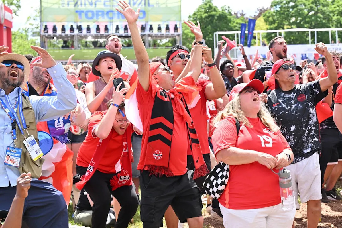 Toronto soccer fans getting ready to party as Team Canada moves to B.C. for 2nd World Cup match