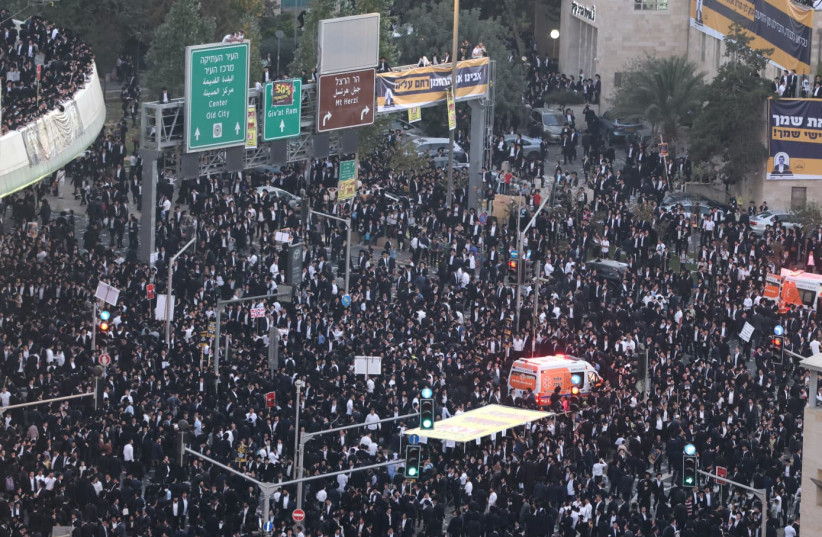 THE MASSES attend ‘The cry of the Torah’ demonstration in Jerusalem last Thursday. This time, it seems that the main reason for holding the demonstration was actually intra-haredi, the writer maintains.