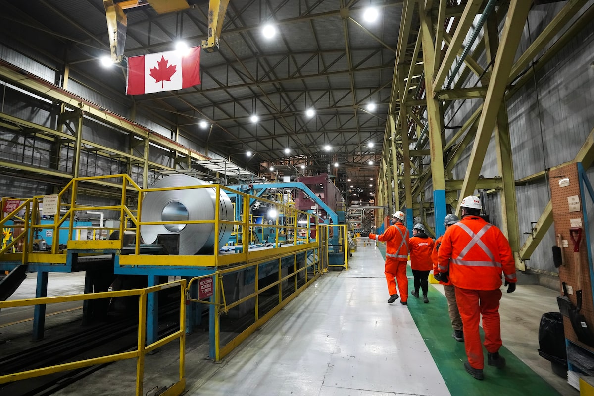 What’s next for USMCA, the U.S. dairy industry’s interest in Canada, and a shrinking public service: Business and investing stories for the week of July 4