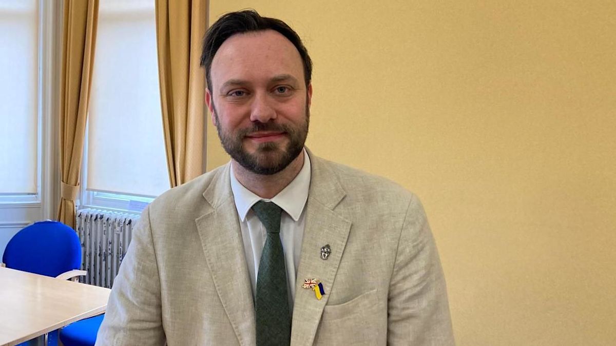 Children's services again told to improve