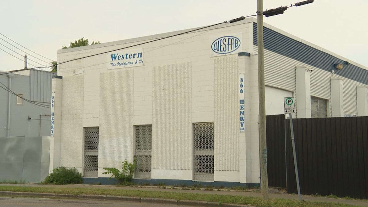 Supervised consumption site now fully open in Winnipeg