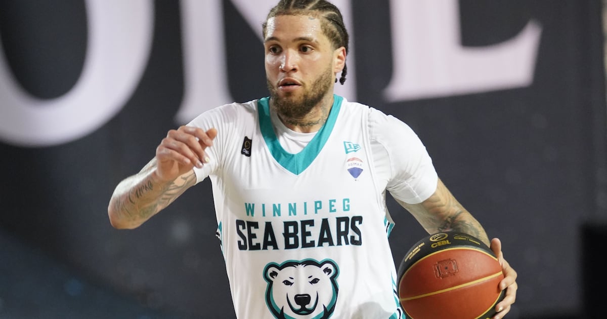 Police charge trio after attack on Winnipeg Sea Bears basketball star Teddy Allen
