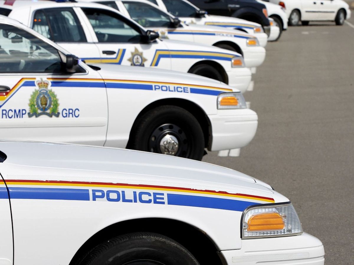 Charges dropped against Edmonton-area Mounties charged in breach of trust case