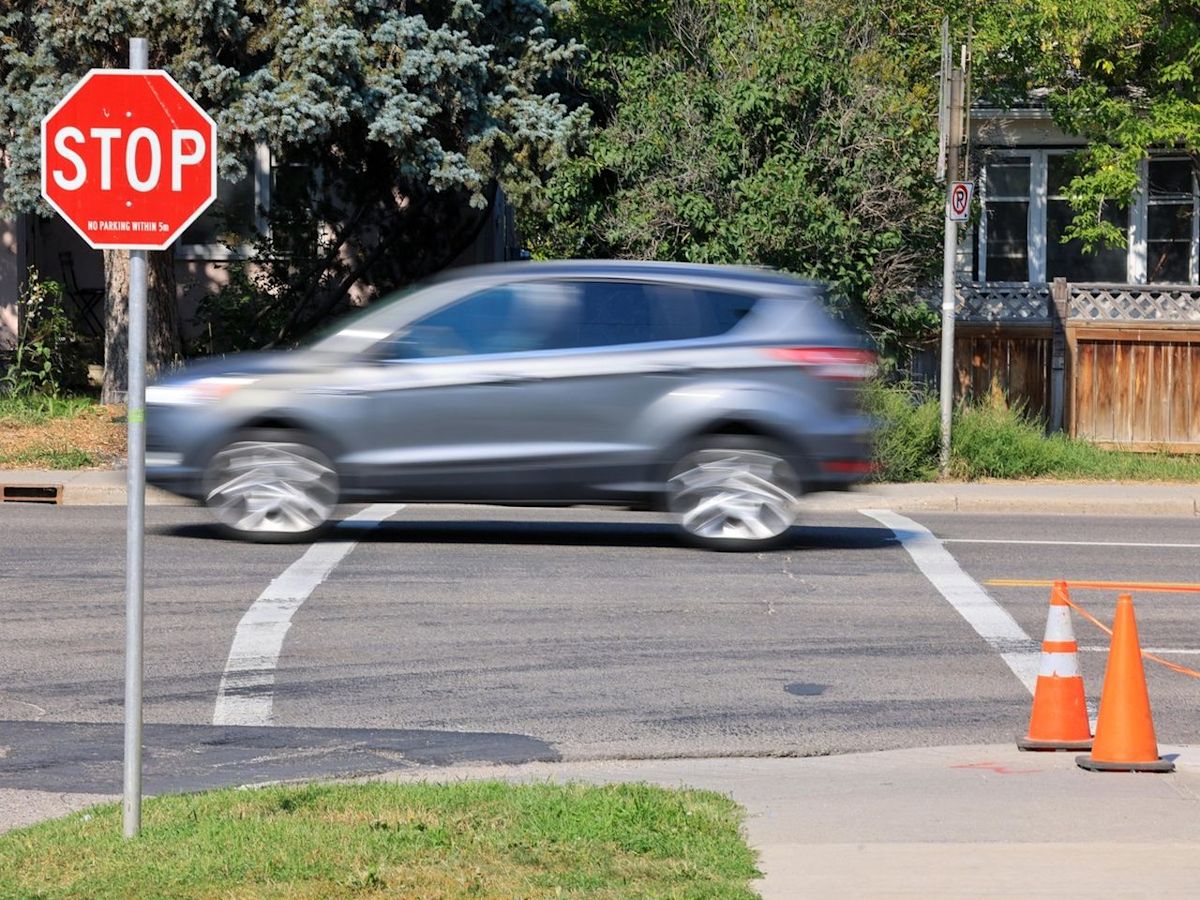 Where are Calgary's most dangerous uncontrolled intersections? City uses AI to find out