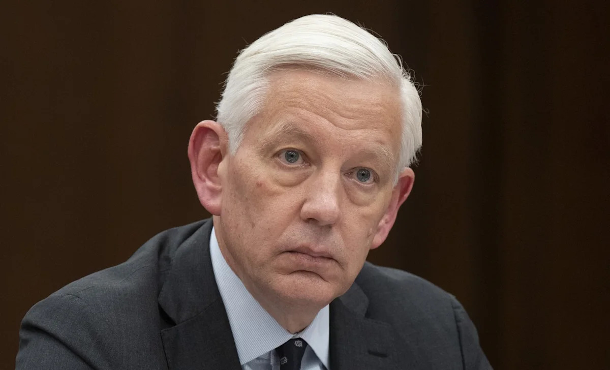 CP NewsAlert: Carney names Dominic Barton as chair of Invest in Canada, replaces CEO