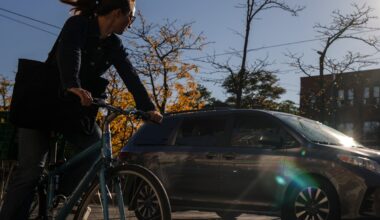 Ontario to begin removing Toronto bike lanes next week