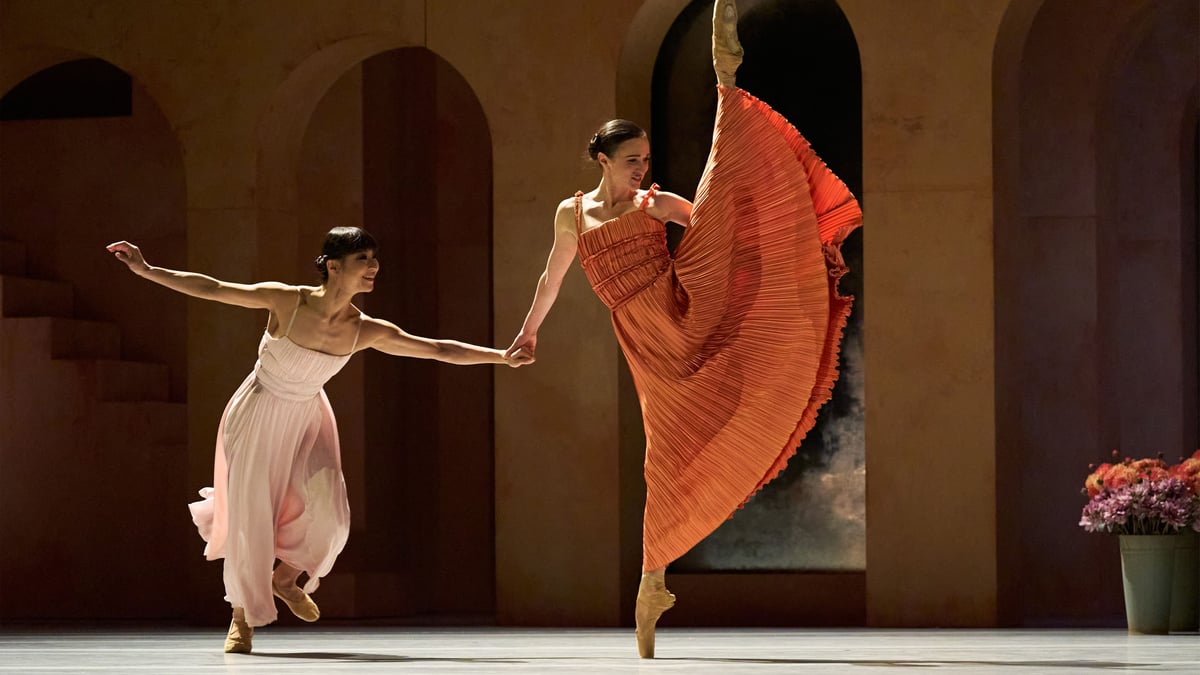 Cathy Marston choreografiert Prokofjews «Romeo und Julia»