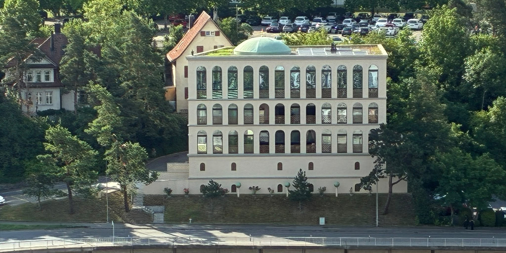 Die Polizei rückte zu einem Grosseinsatz in der AKSA Moschee Schaffhausen aus.