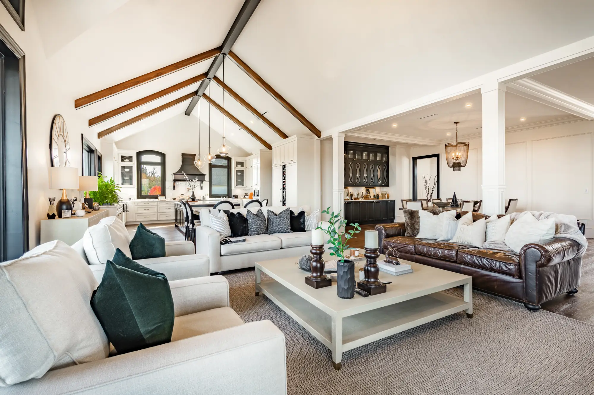 Manche Innenarchitekten meiden bestimmte Einrichtungsstile, Möbelstücke und Trends konsequent.