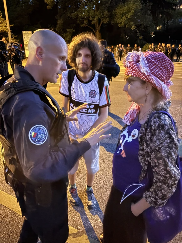 Commandant-adjoint de la police genevoise, Luc Broch était le chef des opérations des forces de l'ordre lors de la manifestation anti-G7 et féministe le dimanche 14 juin 2026. Ici sur le terr ...