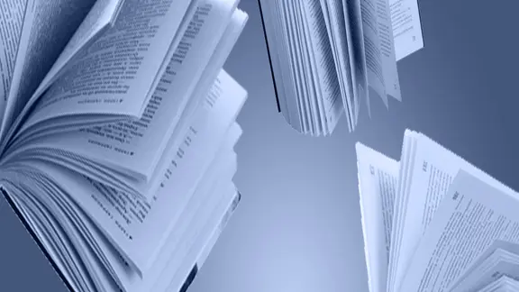 Aufgeschlagene Bücher | Vladimir Melnikov fotolia, Vladimir Melnikov Aufgeschlagene Bücher