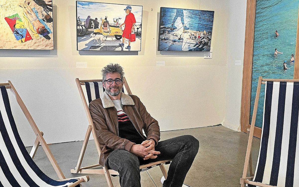 À Morlaix, Laurent Baudry expose ses photos de la plage à La Virgule