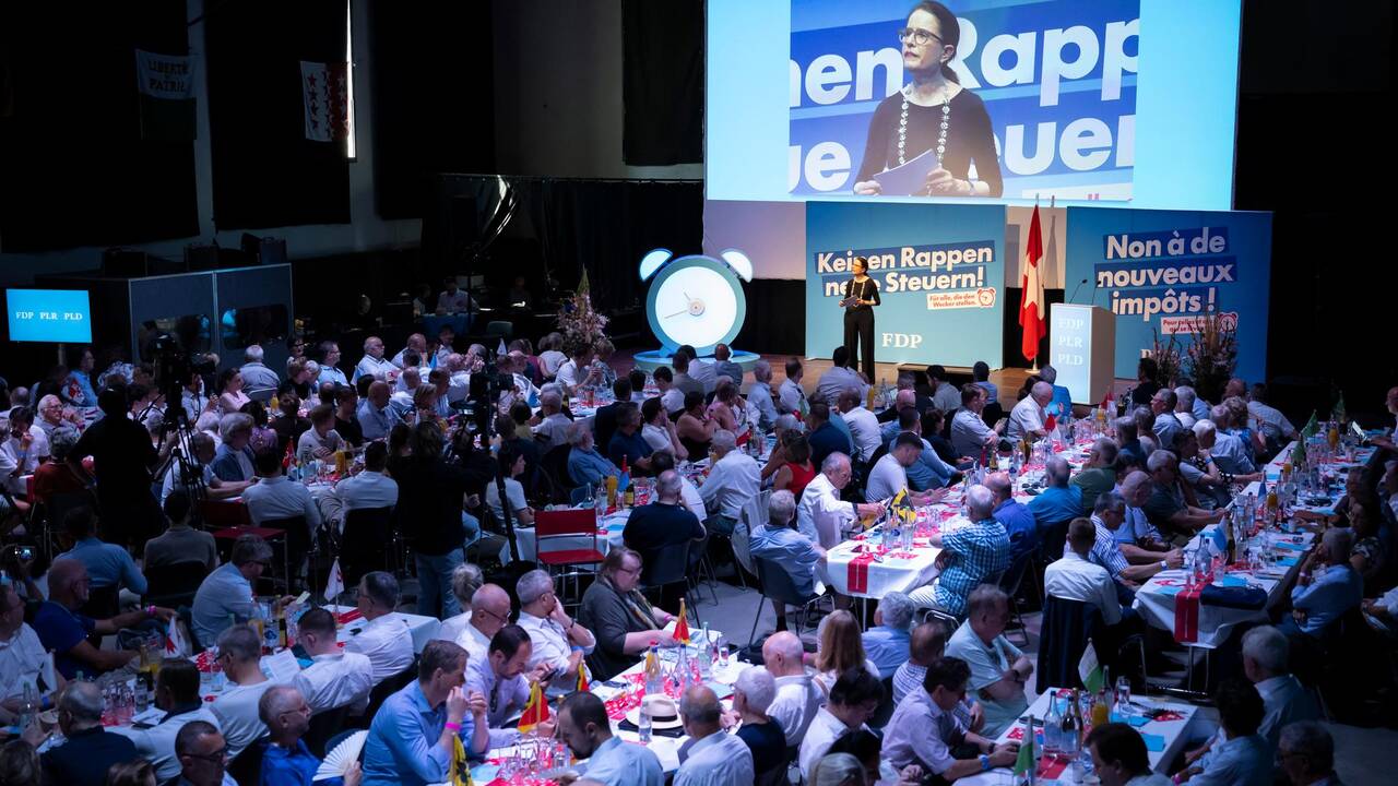 De meilleures infrastructures, pas d’impôts supplémentaires… Le PLR a lancé sa campagne pour les élections fédérales de 2027