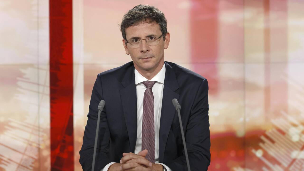 Après sept ans à la présentation du «19h30» sur la RTS, Philippe Revaz laisse la place à Jennifer Covo