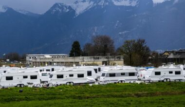 Des gens du voyage refusent de quitter l'aire vaudoise de Rennaz malgré la limite de trois mois