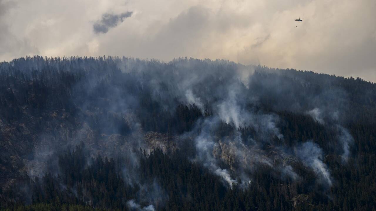 La Suisse envoie trois hélicoptères Super Puma en renfort contre les incendies en Gironde