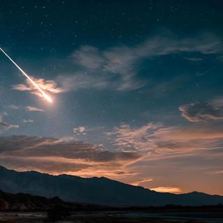 Il y a moins de 11 700 ans, une météorite a frappé la Terre, laissant un cratère de 900 mètres de diamètre qui a été récemment découvert. © Anastasiia, Adobe Stock (image générée avec IA)