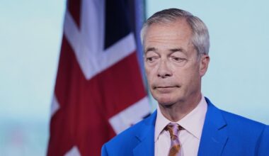 Royaume-Uni : Nigel Farage démissionne de son poste de député