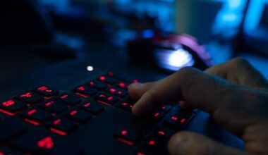 Cyberattaque contre Stadler Rail : le hacker présumé jugé à Zurich