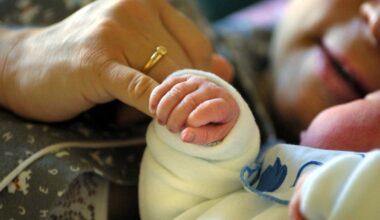 Transféré au CHU de Toulouse, ce nourrisson lot-et-garonnais présente les symptômes du bébé secoué : ses parents placés en garde à vue