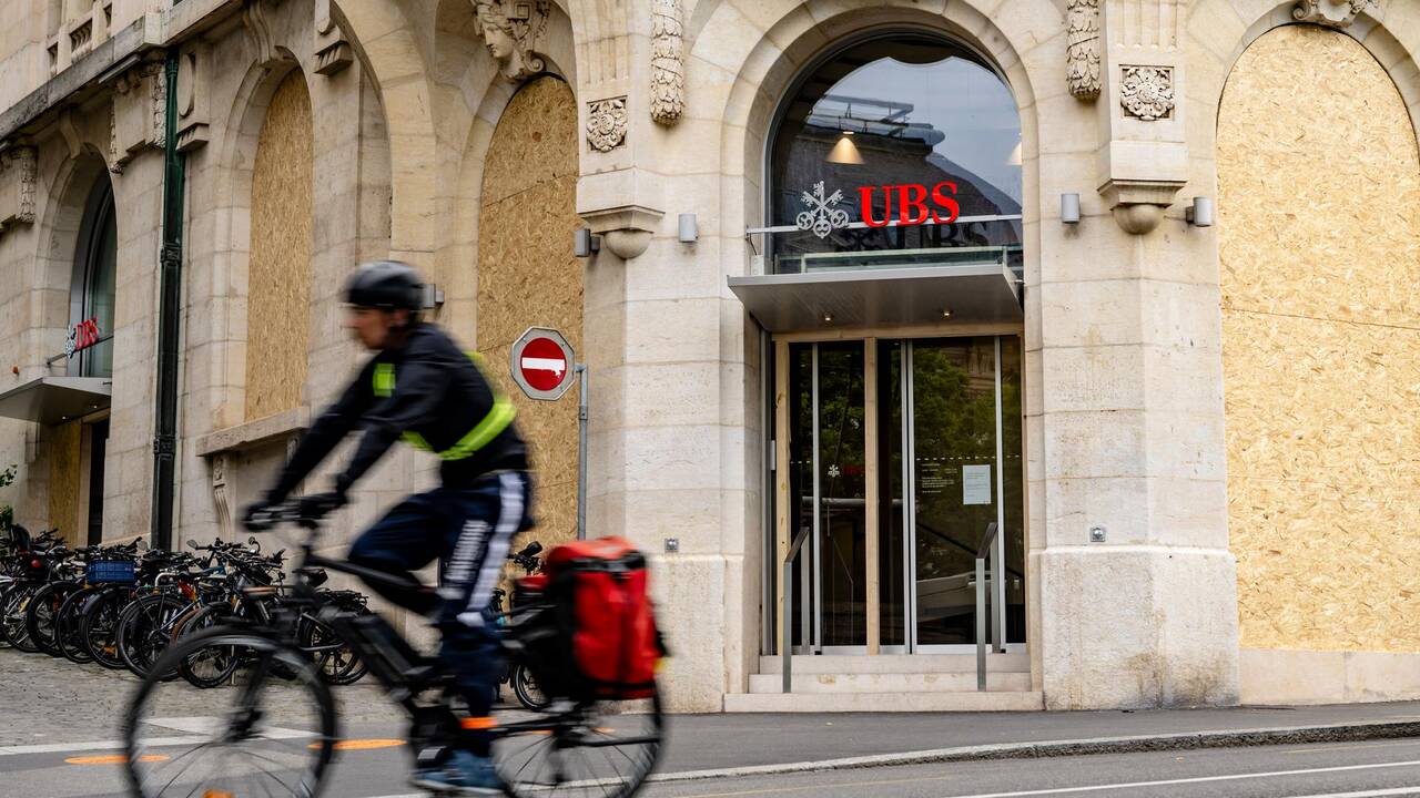 Yvan Lengwiler, expert bancaire: «Il faut d’abord renforcer les AT1 pour qu’ils puissent absorber les pertes des filiales d’UBS»
