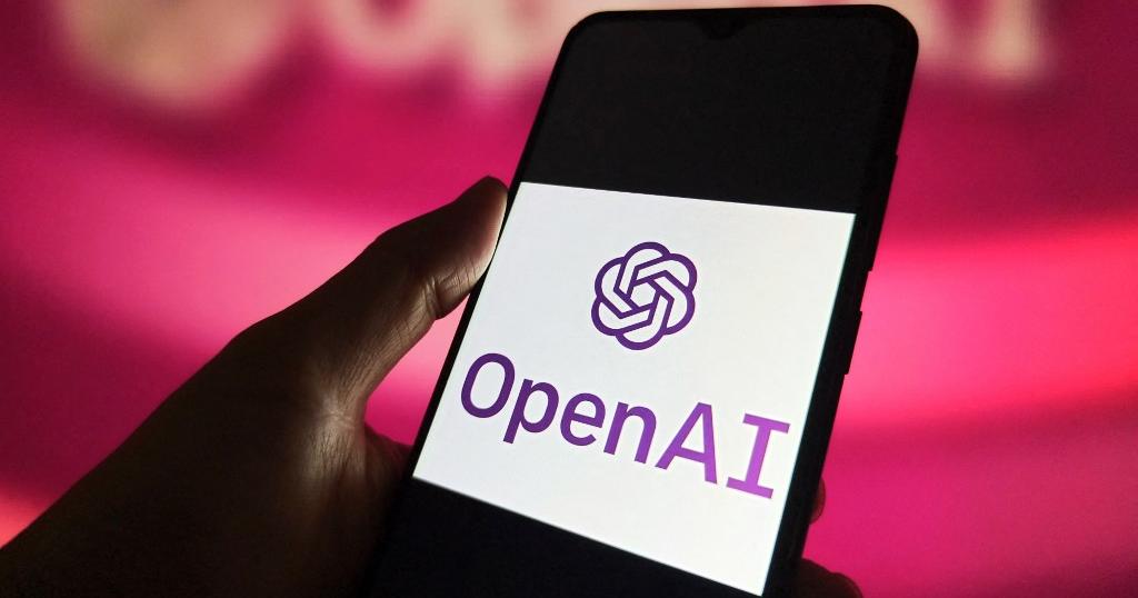Face aux risques de piratage, OpenAI freine sa future IA