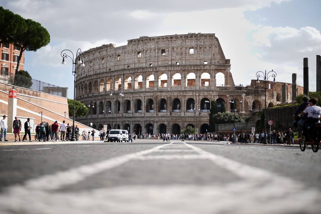 Unicef to leave Geneva lakeside for Rome’s Colosseum