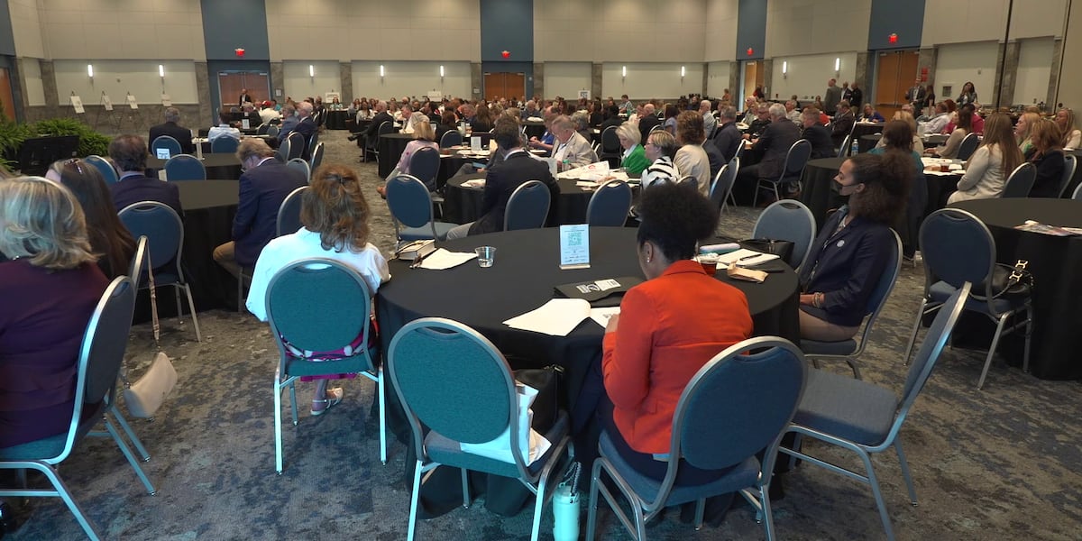 Regional leaders gather in New Bern to discuss the future of ENC