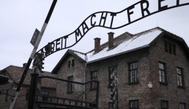 UBS hits impasse in federal court over Nazi-era controversy