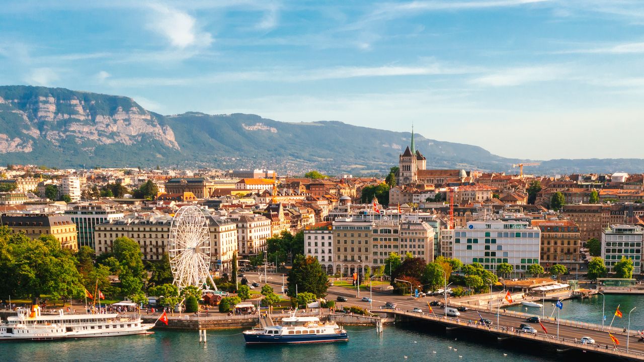Best luxury long-stay hotels and aparthotels in Geneva