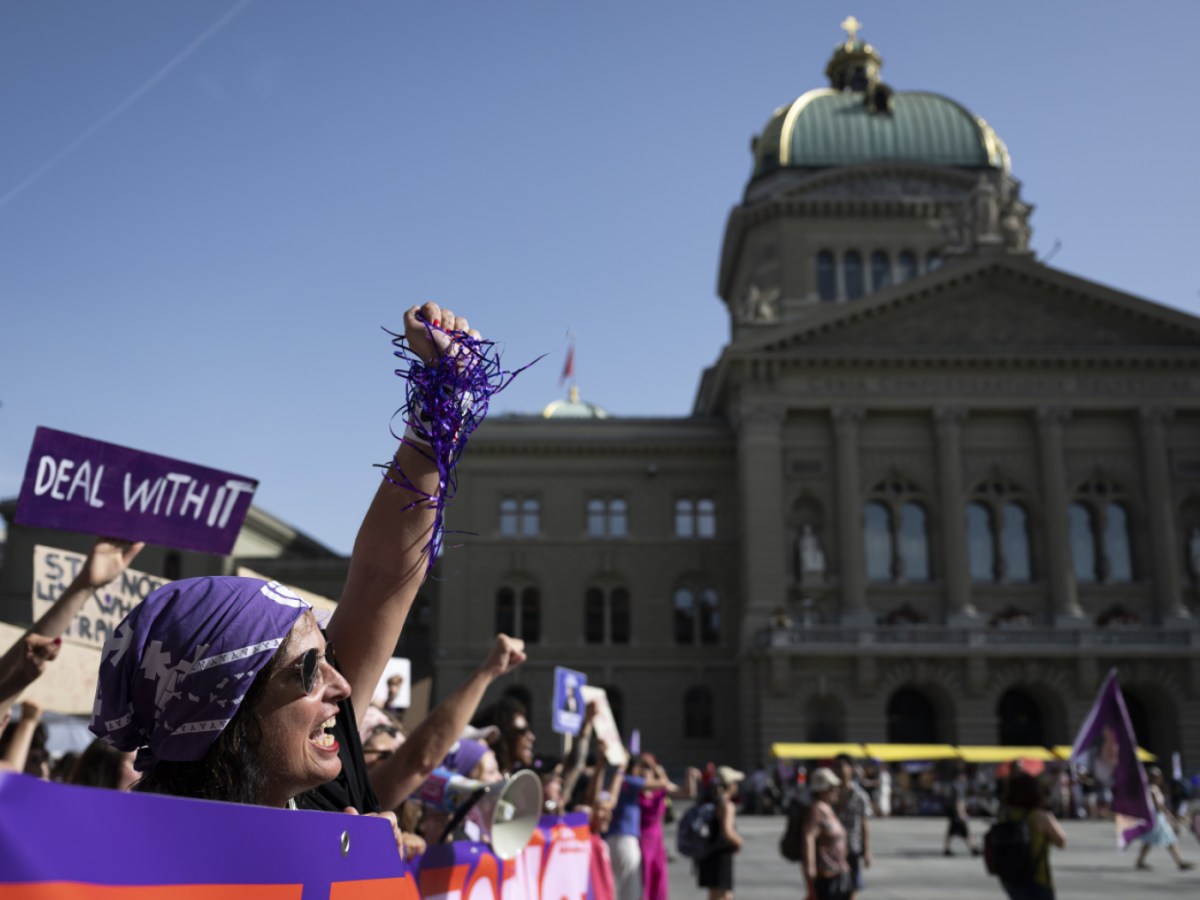 Thousands join feminist strikes across Swiss cities
