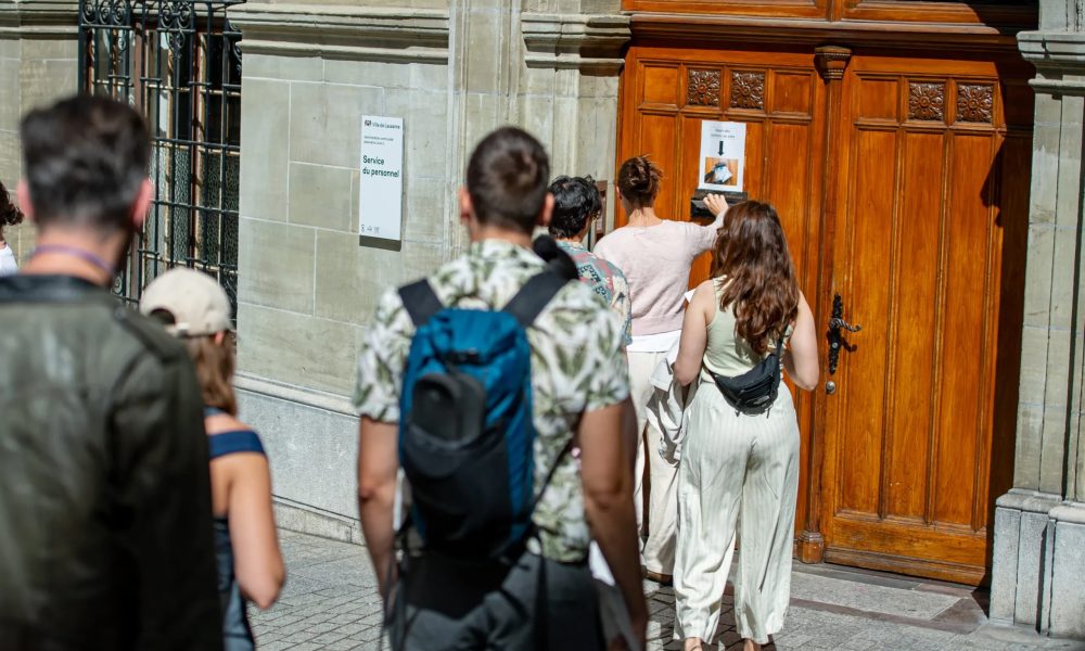 Swiss voters reject proposal to cap country's population at 10 million by 2050