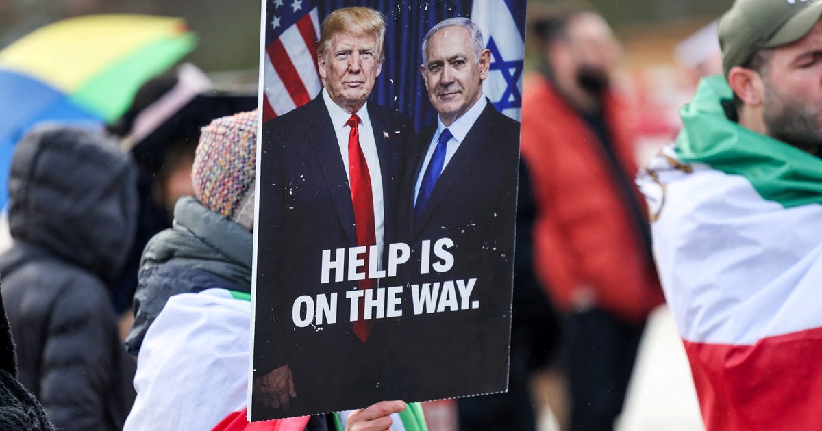 U.S. and Iran Sign Memorandum to End War; Pakistani PM Says Deal Takes 'Immediate Effect'
