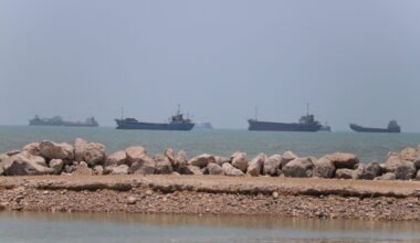 Vessels in the Strait of Hormuz near the beach of Bandar Abbas