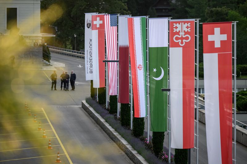 Trump threatens Iran with fresh strikes as Vance leads peace talks in Switzerland