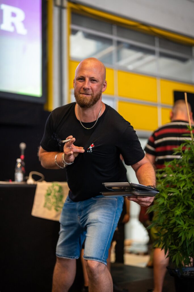 CannaTrade 2026, Swiss Joint Rolling Championship
