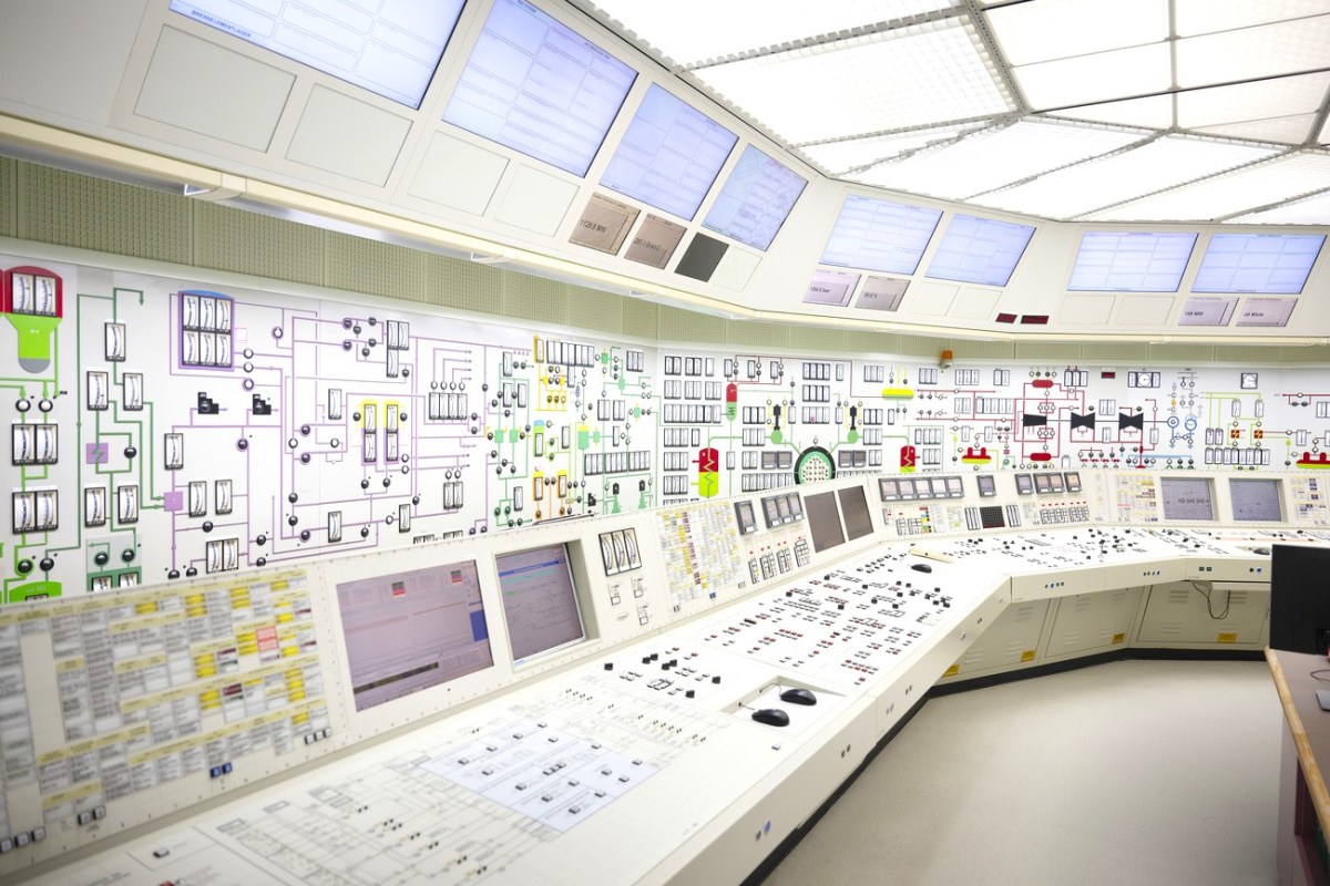 Nuclear power in Switzerland: 'The most sensible policy is to keep the existing plants running'