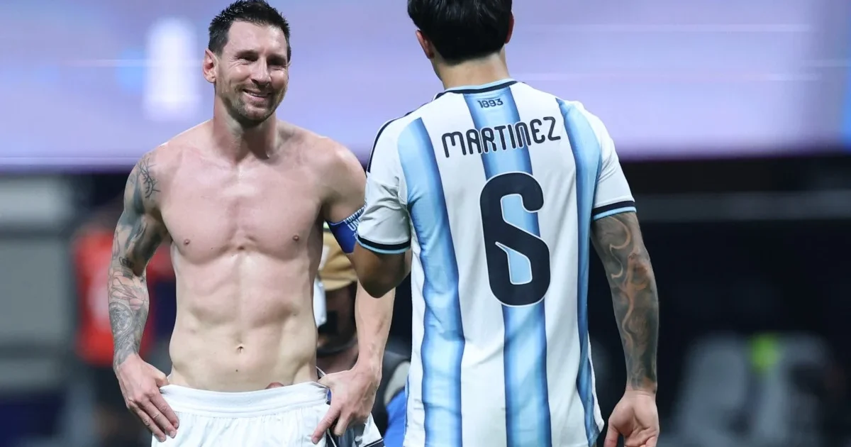 Argentina sink 10-man Swiss, set up England World Cup semi-f