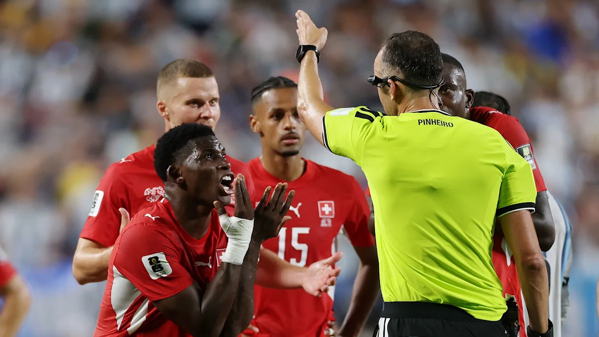 Referee branded a 'disaster' by Swiss stars