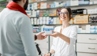 Roche H1 Sales Decline on Currency Headwinds, Key Drugs Keep Momentum