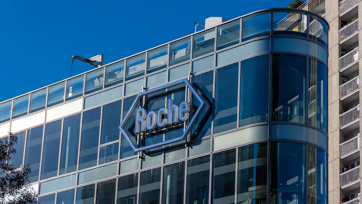 Roche KRAS drug succeeds in head-to-head lung cancer study